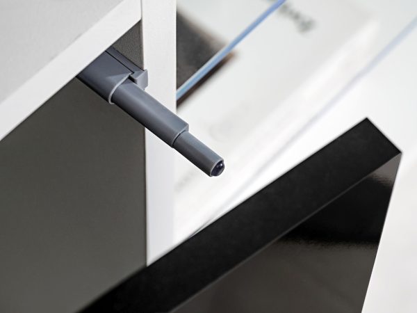 Armoire RTV Urbino, éclairage Wotan/White LED Bleu – Image 9