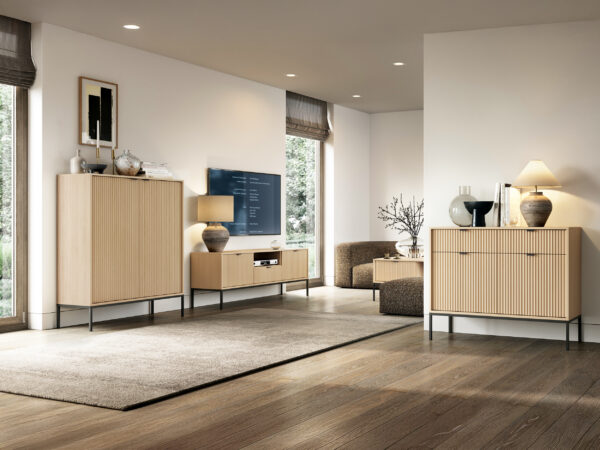 Commode NANAIMO K104 - Couleur Chêne - Poignées Noires - Largeur 104 cm, Hauteur 125 cm, Profondeur 39 cm – Image 5