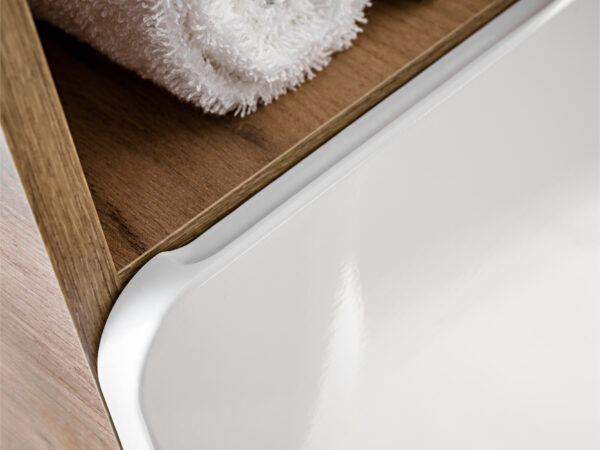 Armoire haute suspendue de salle de bain ARVIDA - couleur chêne - façade blanche - 2 portes - angles arrondis - 35 x 170 x 35 cm – Image 11