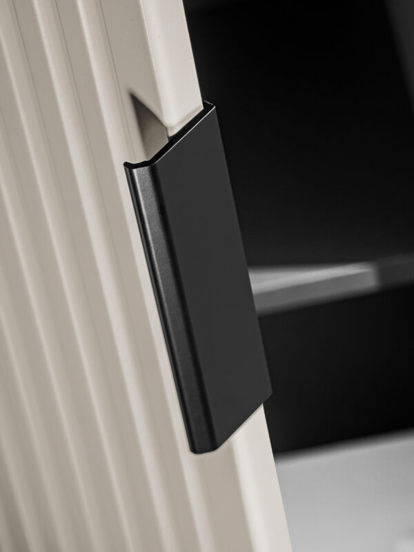 Armoire haute suspendue de salle de bain ADEN - cachemire - façades rainurées - 35 x 140 x 25 cm – Image 6