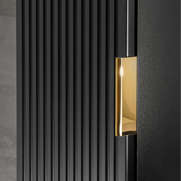 Armoire haute suspendue de salle de bain ADEN - noire - façades rainurées - 35 x 140 x 25 cm – Image 7