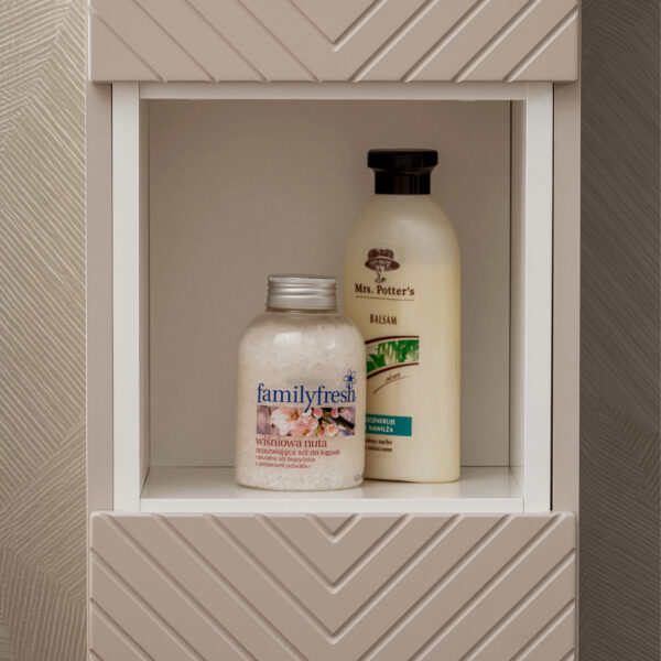 Armoire haute suspendue de salle de bain NALVIK - cachemire - 2 portes - façades rainurées - 30 x 140 x 25 cm – Image 6