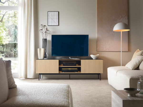 Meuble TV Olden – chêne Vicenza – plateau en verre – 180 x 52 x 39 cm – Image 5
